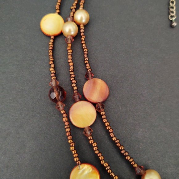 Seed bead, shell, bead and faux pearl necklace - Picture 6 of 14